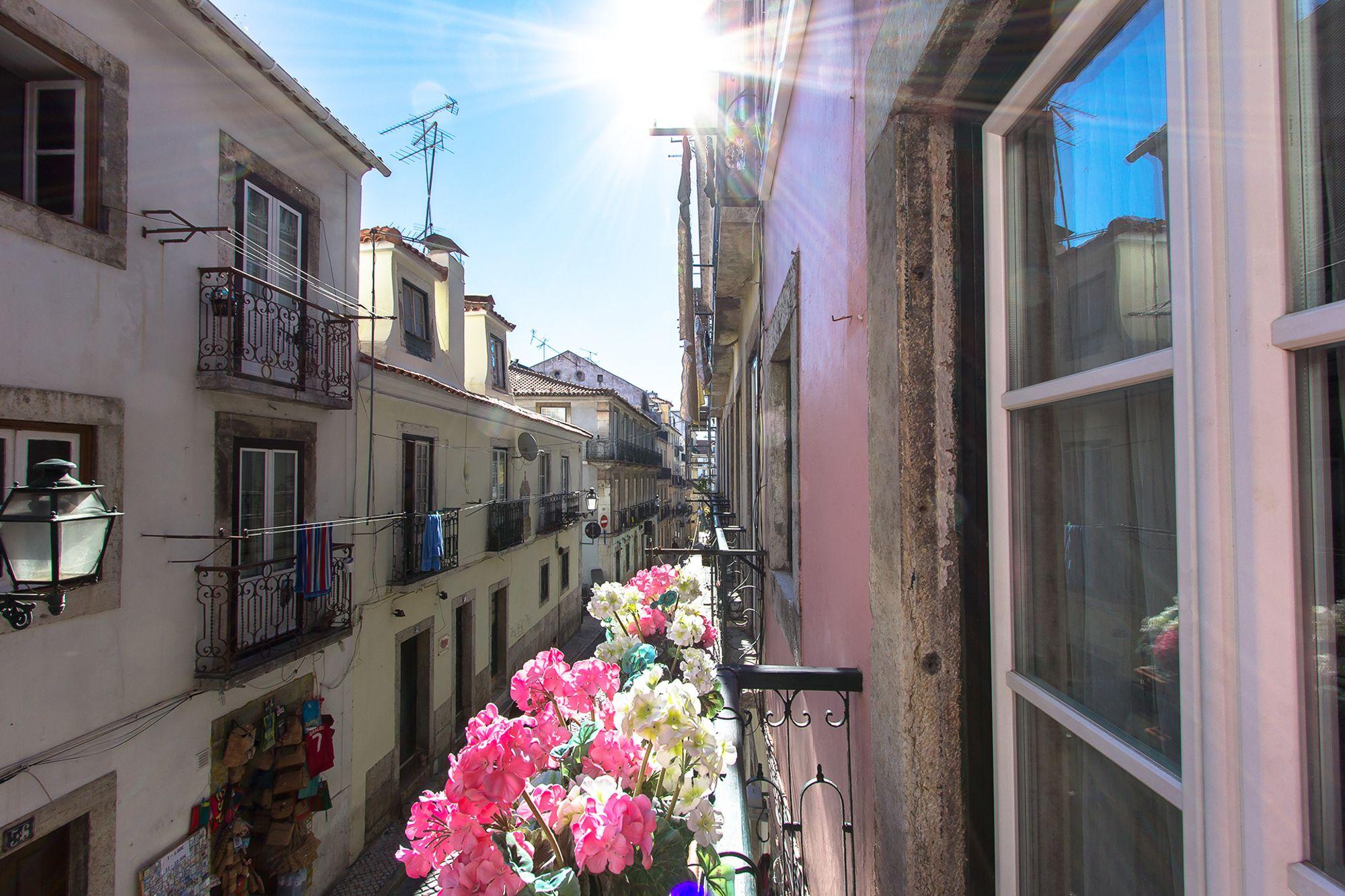 Appartamento Bairro Alto Vintage By Homing Lisbona Esterno foto